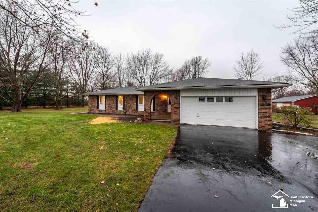 8900 Lulu Road Ida, MI 48140 - Photo 1 of 23 31365968.JPG