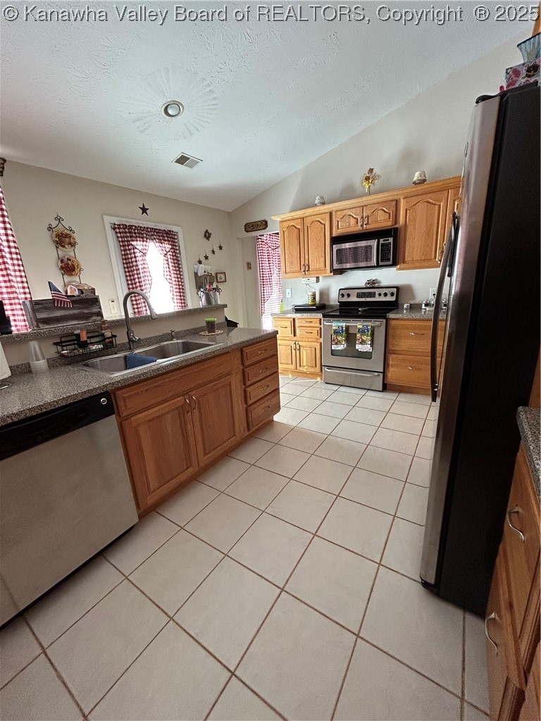 19281 Derricks Creek Road Charleston, WV 25320 - Photo 37 of 50 Gallery Image 37