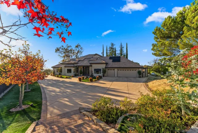 $1,749,000 | 29059 Meadow Glen Way West, Escondido, CA 92026