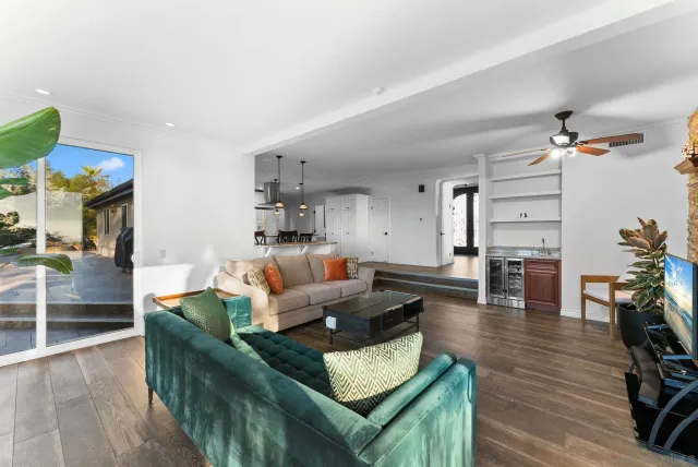 $1,749,000 | 29059 Meadow Glen Way West, Escondido, CA 92026