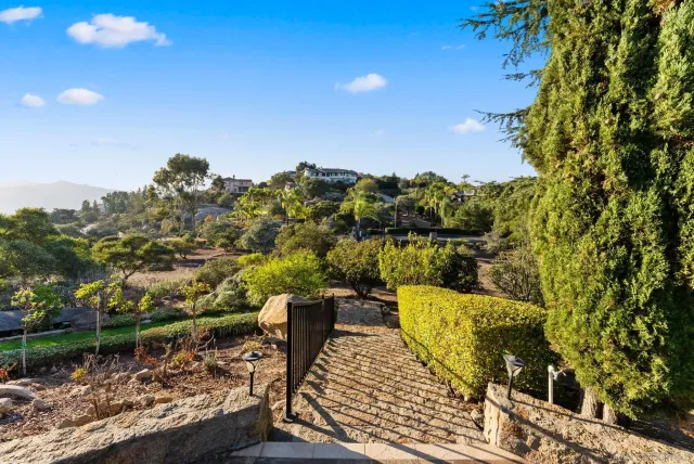 $1,725,000 | 29059 Meadow Glen Way West, Escondido, CA 92026