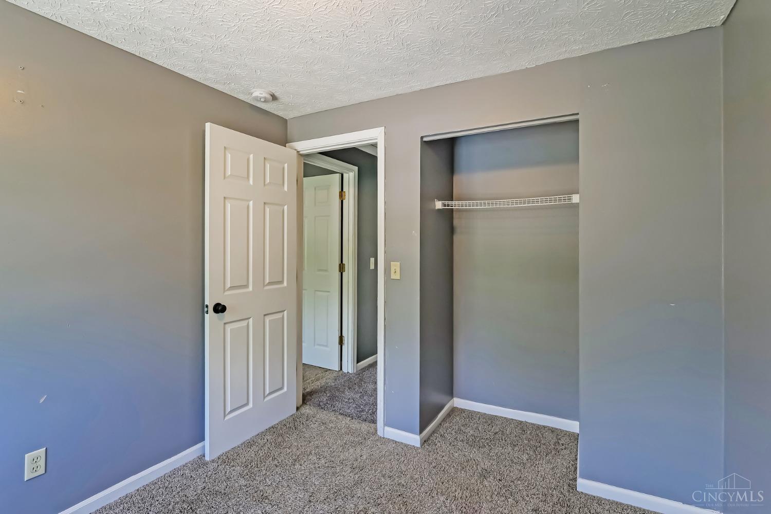 1267 West Kemper Road Forest Park, OH 45240 - Photo 14 of 20