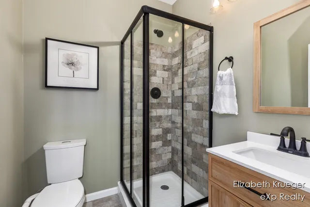 $699,000 | 8586 66th Street Southeast, Alto, MI 49302