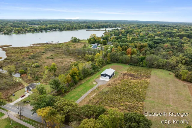 $699,000 | 8586 66th Street Southeast, Alto, MI 49302