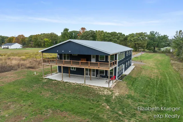 $699,000 | 8586 66th Street Southeast, Alto, MI 49302