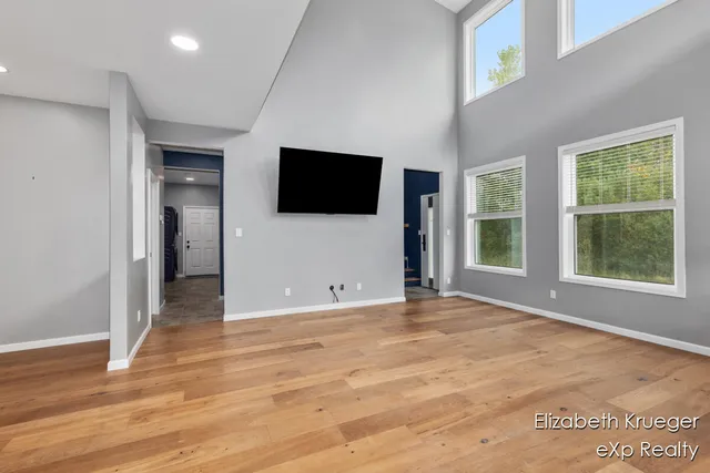 $699,000 | 8586 66th Street Southeast, Alto, MI 49302