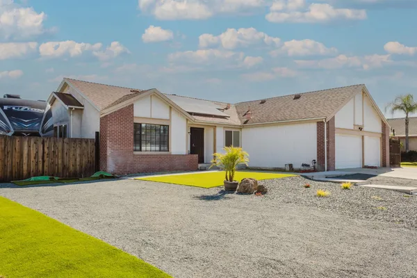 $700,000 | 459 Hazelnut Drive, Oakley, CA 94561