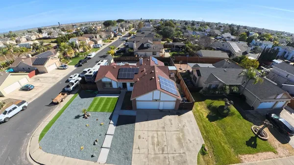 $700,000 | 459 Hazelnut Drive, Oakley, CA 94561