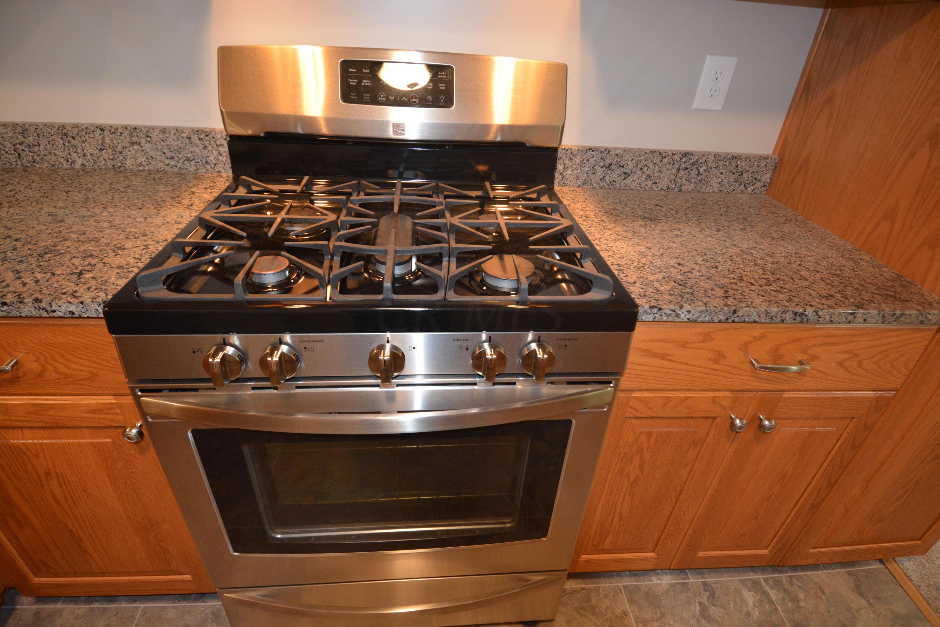 5502 Darcy Road Columbus, OH 43229 - Photo 11 of 24 Gallery Image 11