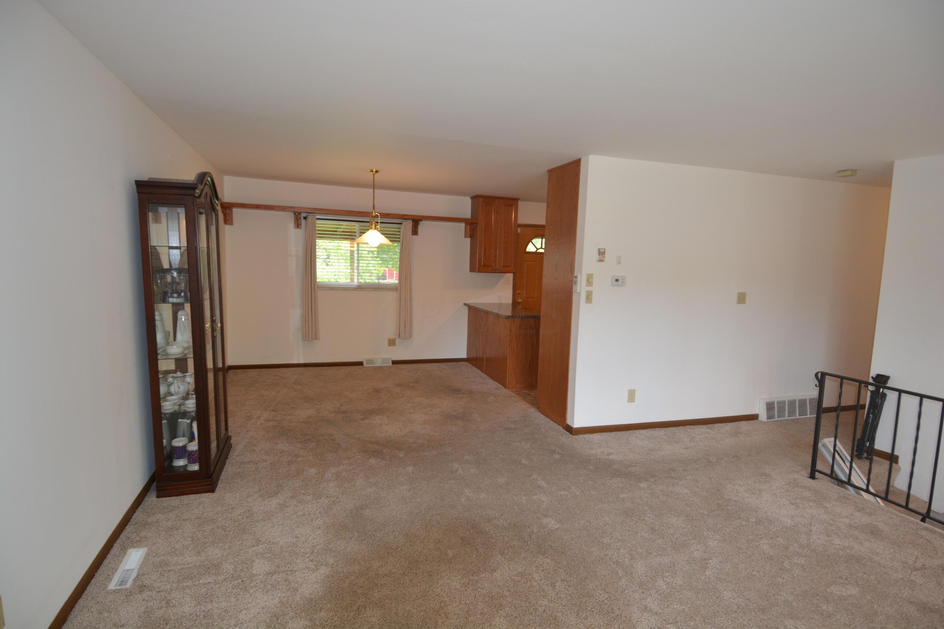 5502 Darcy Road Columbus, OH 43229 - Photo 13 of 24 Gallery Image 13
