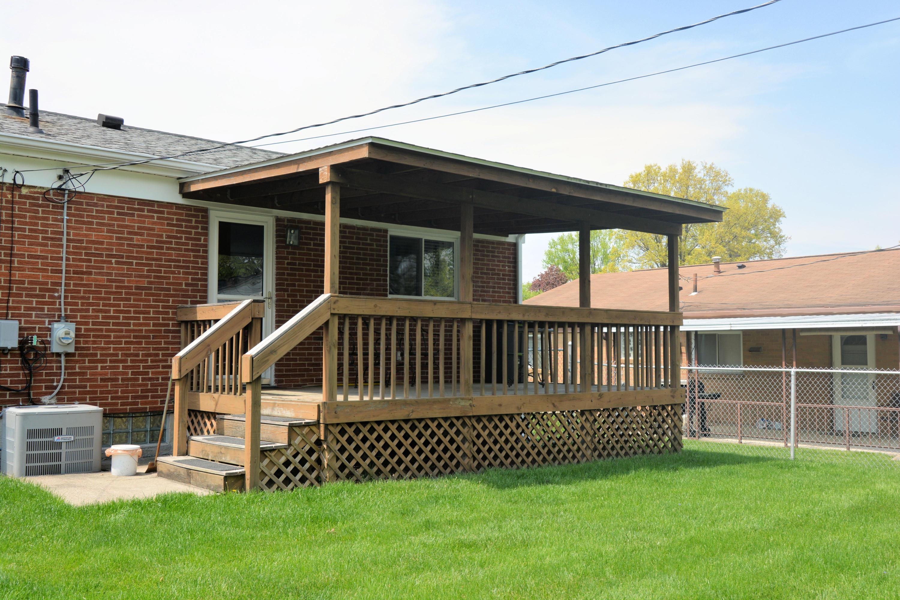 5502 Darcy Road Columbus, OH 43229 - Photo 2 of 24 Gallery Image 2