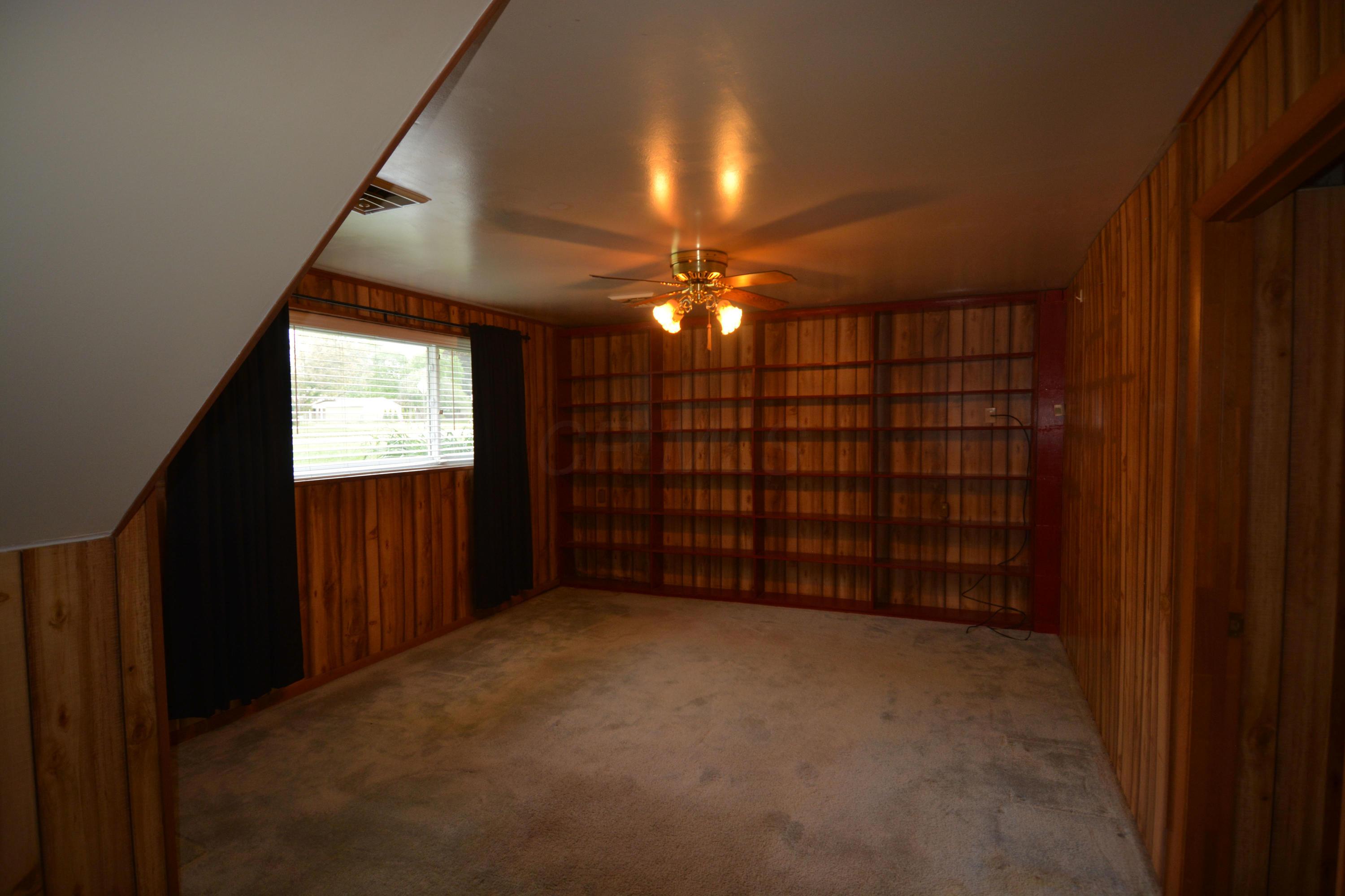 5502 Darcy Road Columbus, OH 43229 - Photo 21 of 24 Gallery Image 21