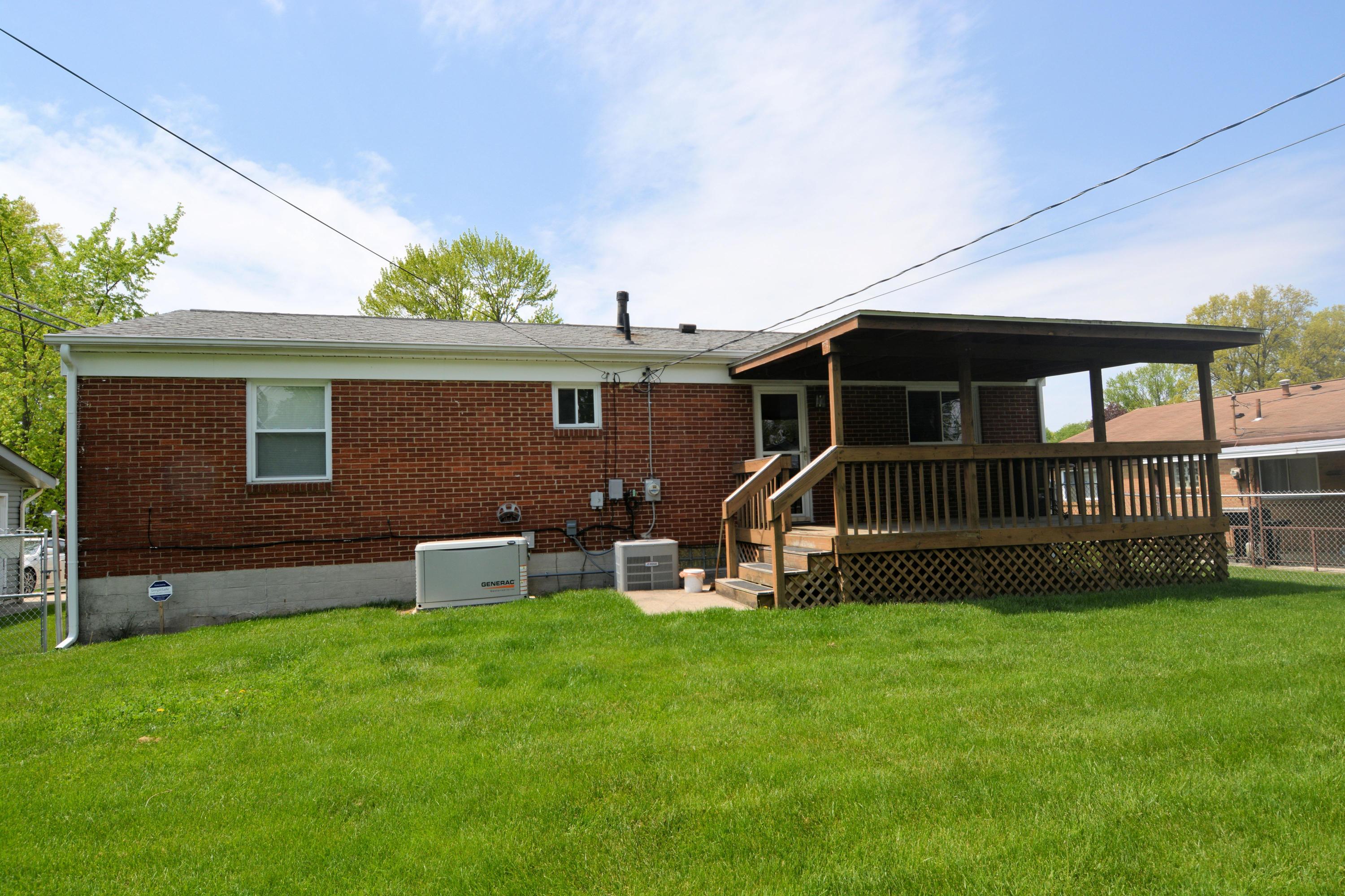 5502 Darcy Road Columbus, OH 43229 - Photo 4 of 24 Gallery Image 4