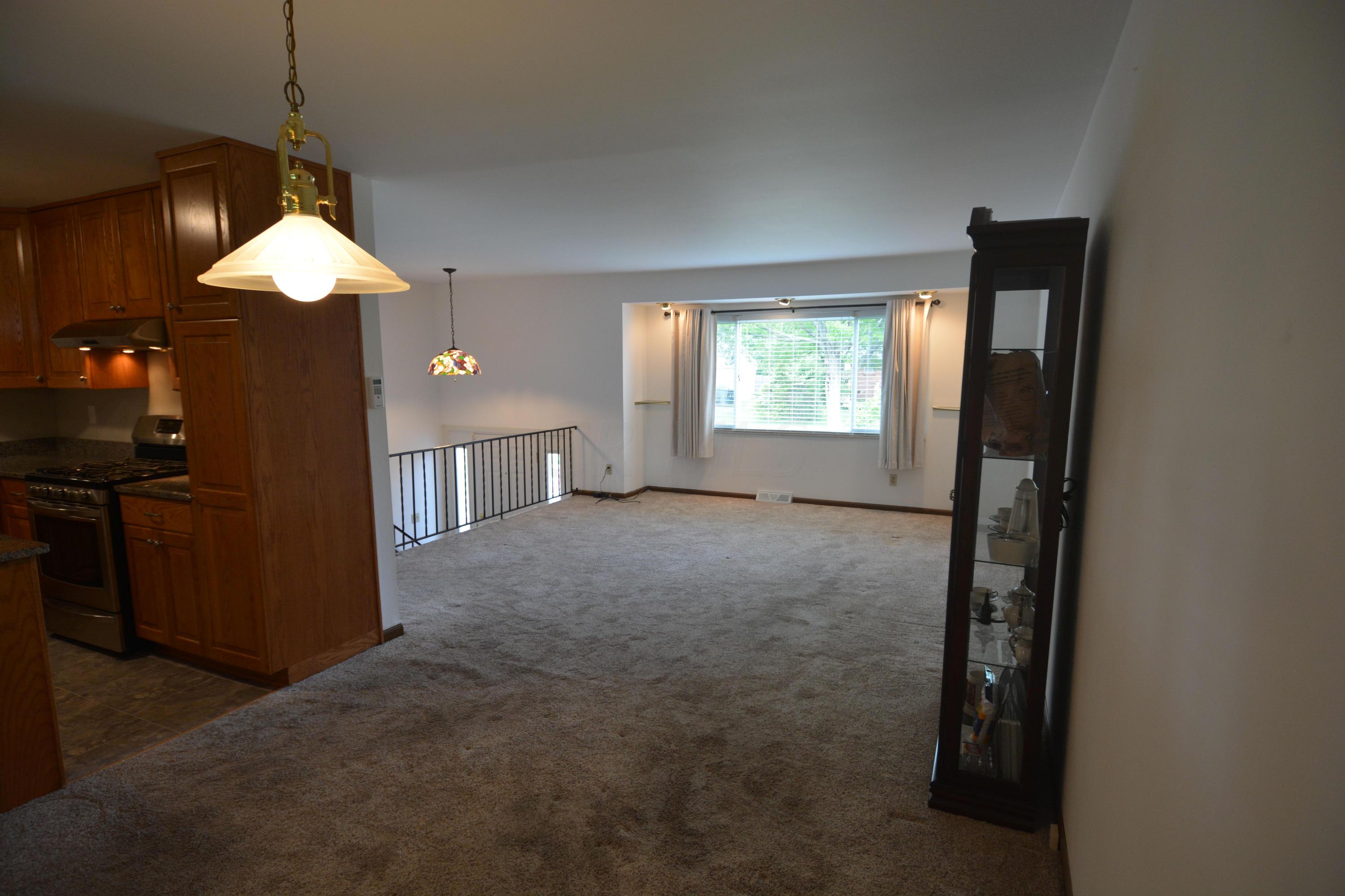 5502 Darcy Road Columbus, OH 43229 - Photo 10 of 24 Gallery Image 10