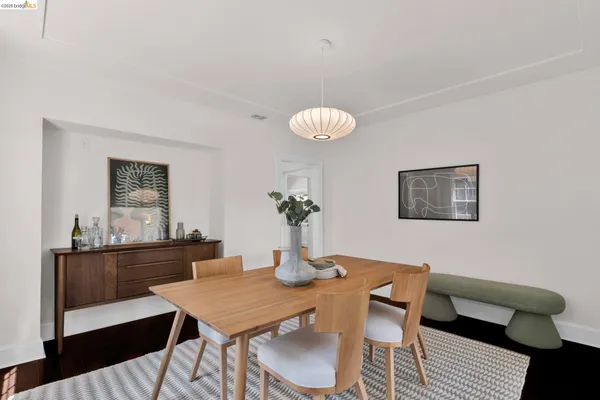 $649,000 | 2907 Seminary Avenue, Oakland, CA 94605