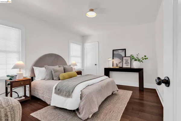 $649,000 | 2907 Seminary Avenue, Oakland, CA 94605