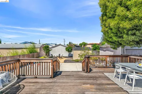 $649,000 | 2907 Seminary Avenue, Oakland, CA 94605