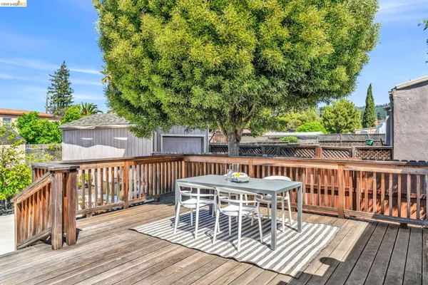 $649,000 | 2907 Seminary Avenue, Oakland, CA 94605