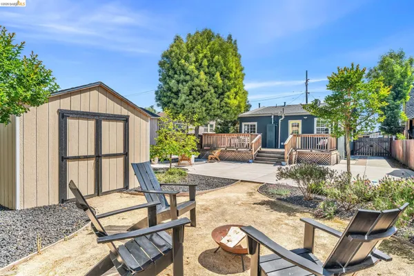 $649,000 | 2907 Seminary Avenue, Oakland, CA 94605