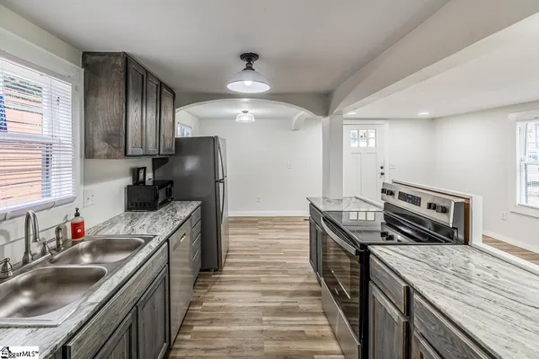 $1,350 | 530 Peronneau Street, Spartanburg, SC 29306