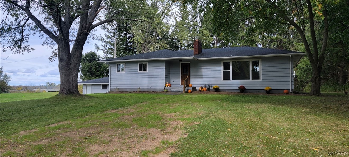 2539 Pratt Road Pembroke, NY 14020 - Photo 1 of 28 Front view