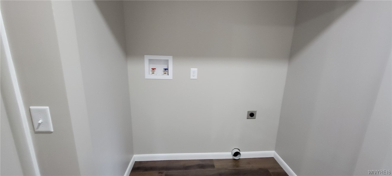 2539 Pratt Road Pembroke, NY 14020 - Photo 16 of 28 1st floor washer/dryer hookup