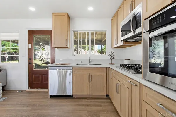 $825,000 | 9462 Doheny Road, Santee, CA 92071