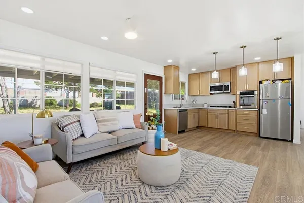 $825,000 | 9462 Doheny Road, Santee, CA 92071