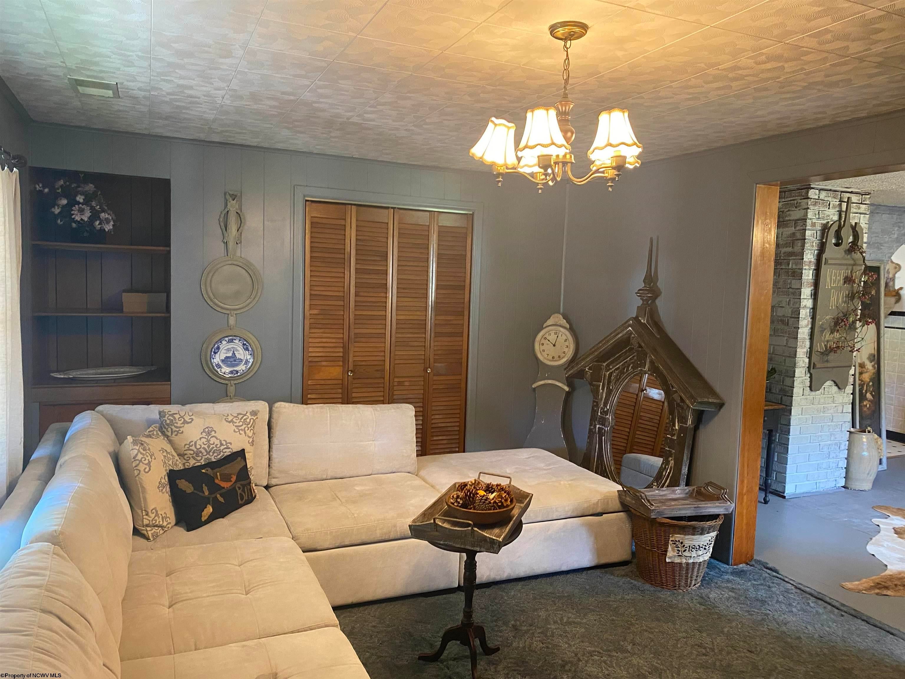 919 Main Street Hendricks, WV 26271 - Photo 8 of 44 Gallery Image 8