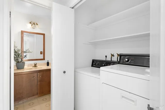 a view of washer and dryer