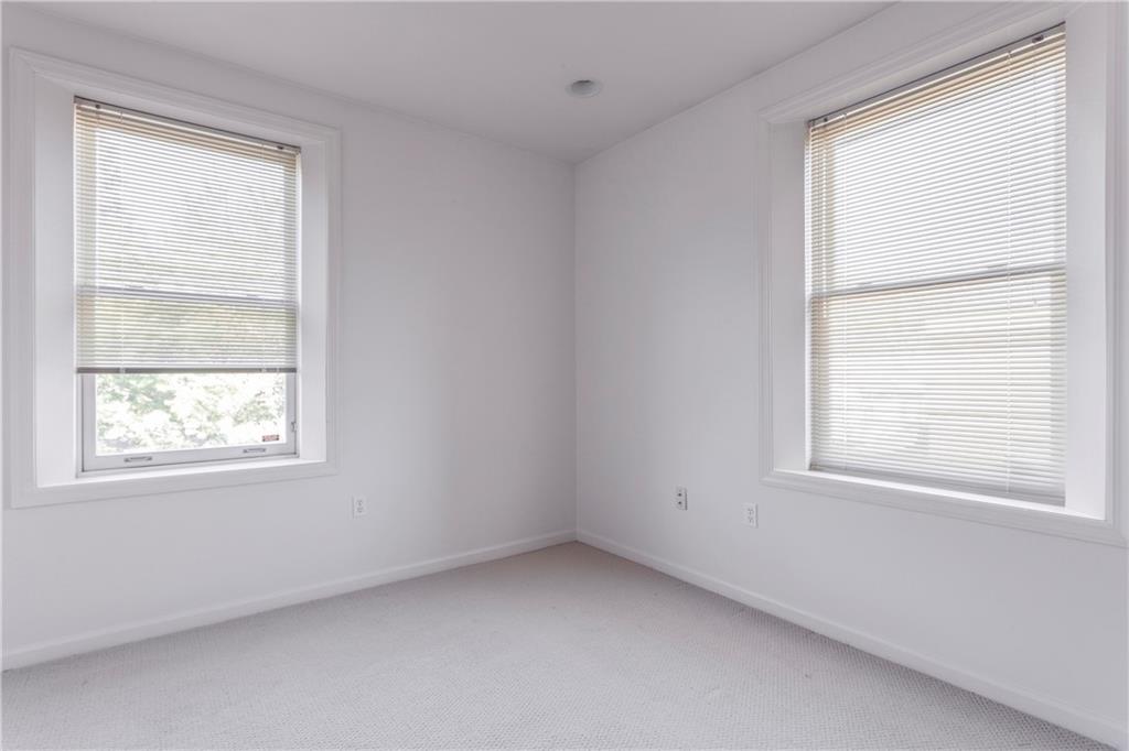 326 Hailman Street Pittsburgh, PA 15206 - Photo 17 of 22 an empty room with a window