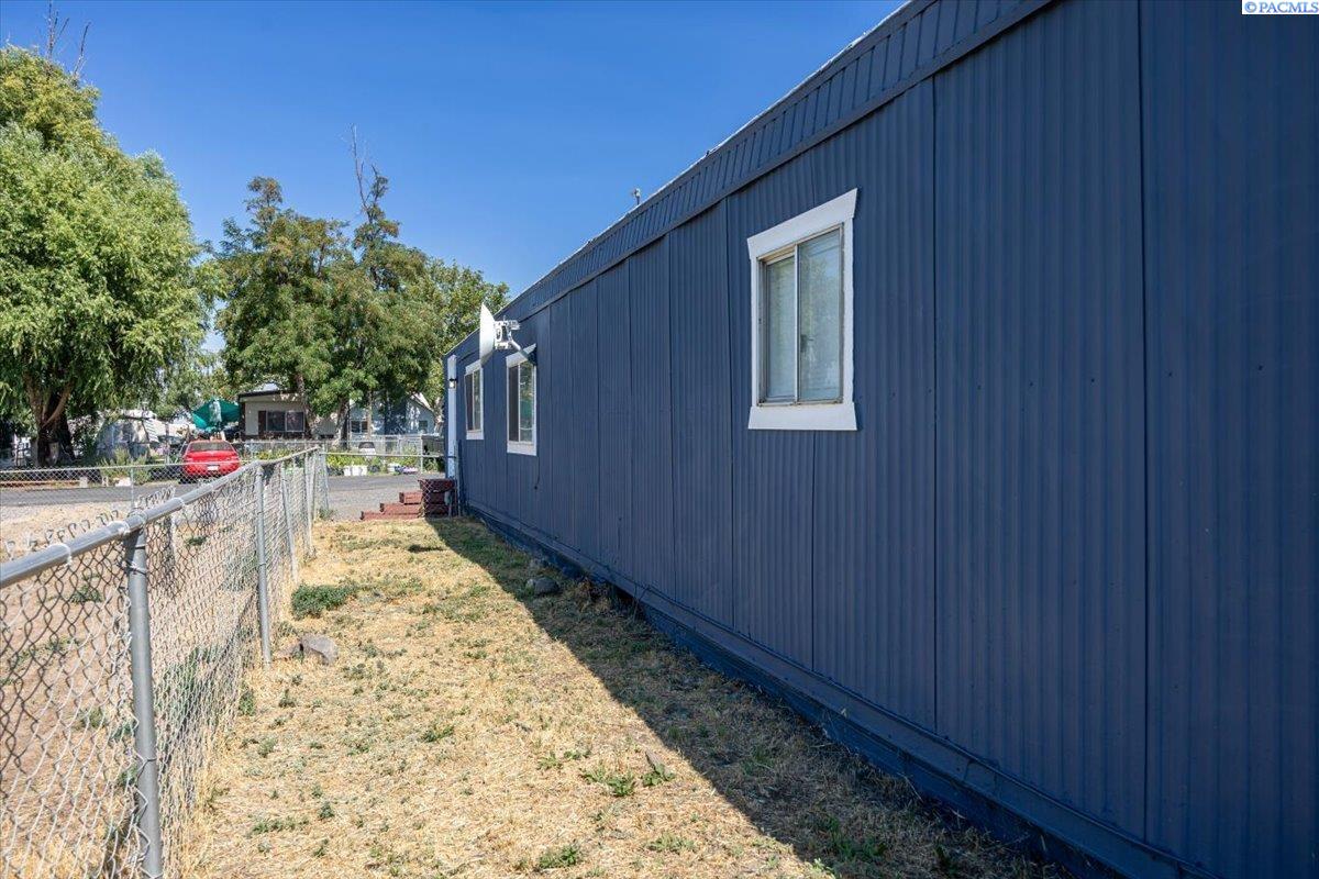 31404 Kennedy Road, Unit 13 Benton City, WA 99320 - Photo 26 of 28 Gallery Image 26