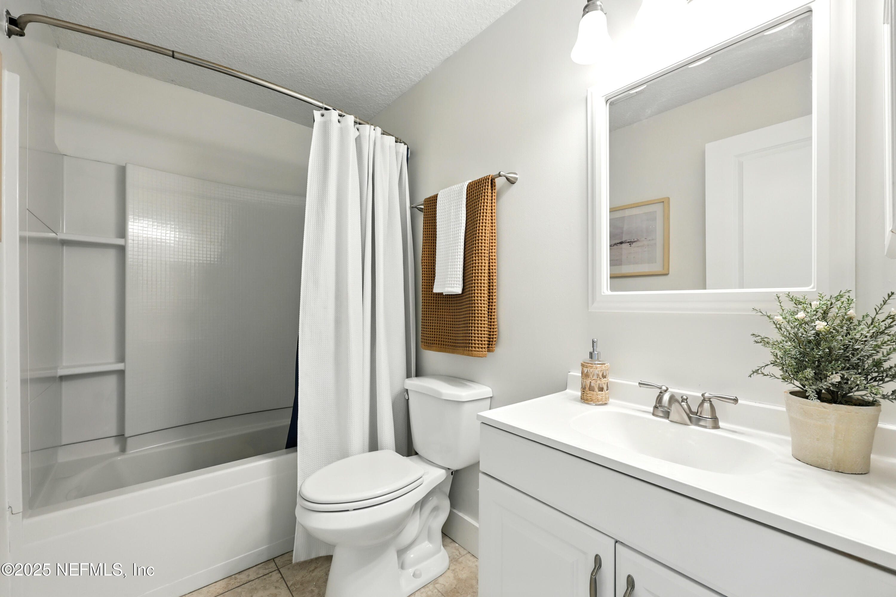 16 Cove Road Ponte Vedra Beach, FL 32082 - Photo 22 of 47 a bathroom with a sink toilet and shower