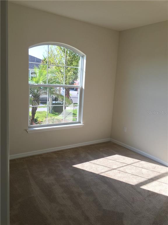 11046 Spring Point Circle Riverview, FL 33579 - Photo 9 of 25 Gallery Image 9