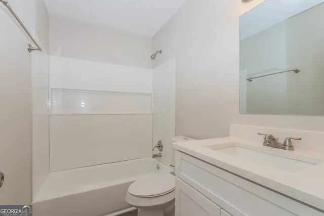 $2,020 | 565 Greenview Avenue Southeast, Conyers, GA 30094