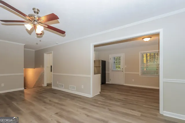 $2,020 | 565 Greenview Avenue Southeast, Conyers, GA 30094