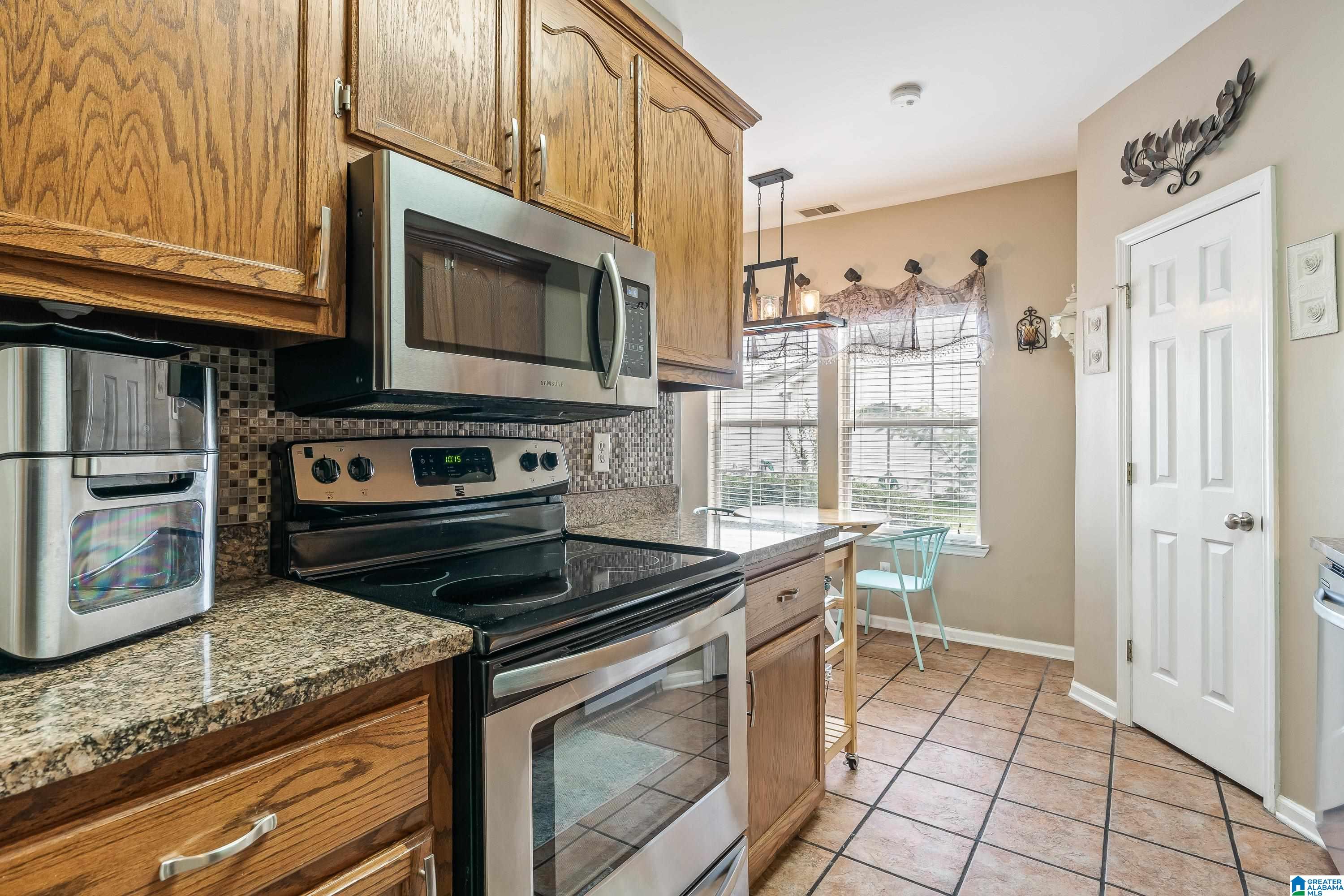 6878 Pannell Road Trussville, AL 35173 - Photo 13 of 37