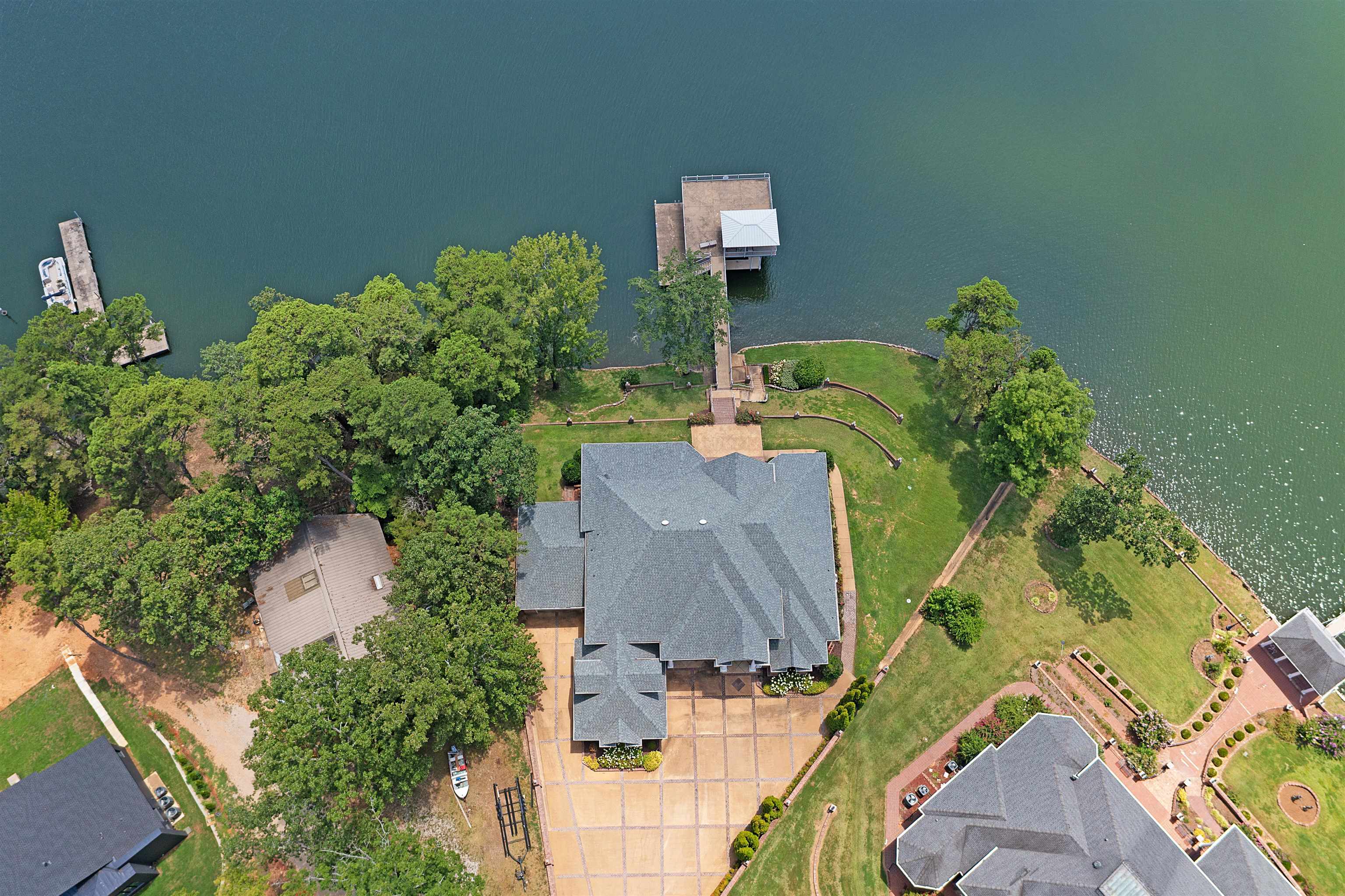 42 Cr 18 Road Iuka, MS 38852 - Photo 2 of 36 Gallery Image 2