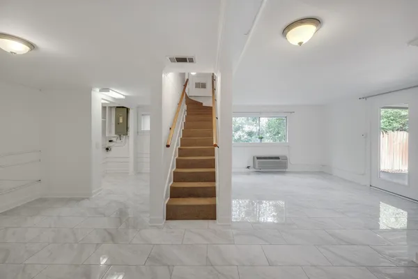 $2,800 | 1501 Shelby Avenue, Nashville, TN 37206