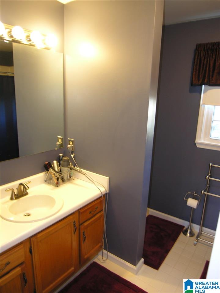 219 Southwood Road Birmingham, AL 35209 - Photo 23 of 37