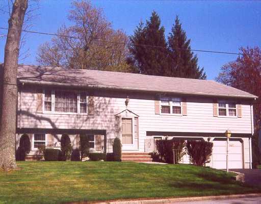 22 West Hamden Road Cranston, RI 02920 - Photo 1 of 1 Exterior Front.
