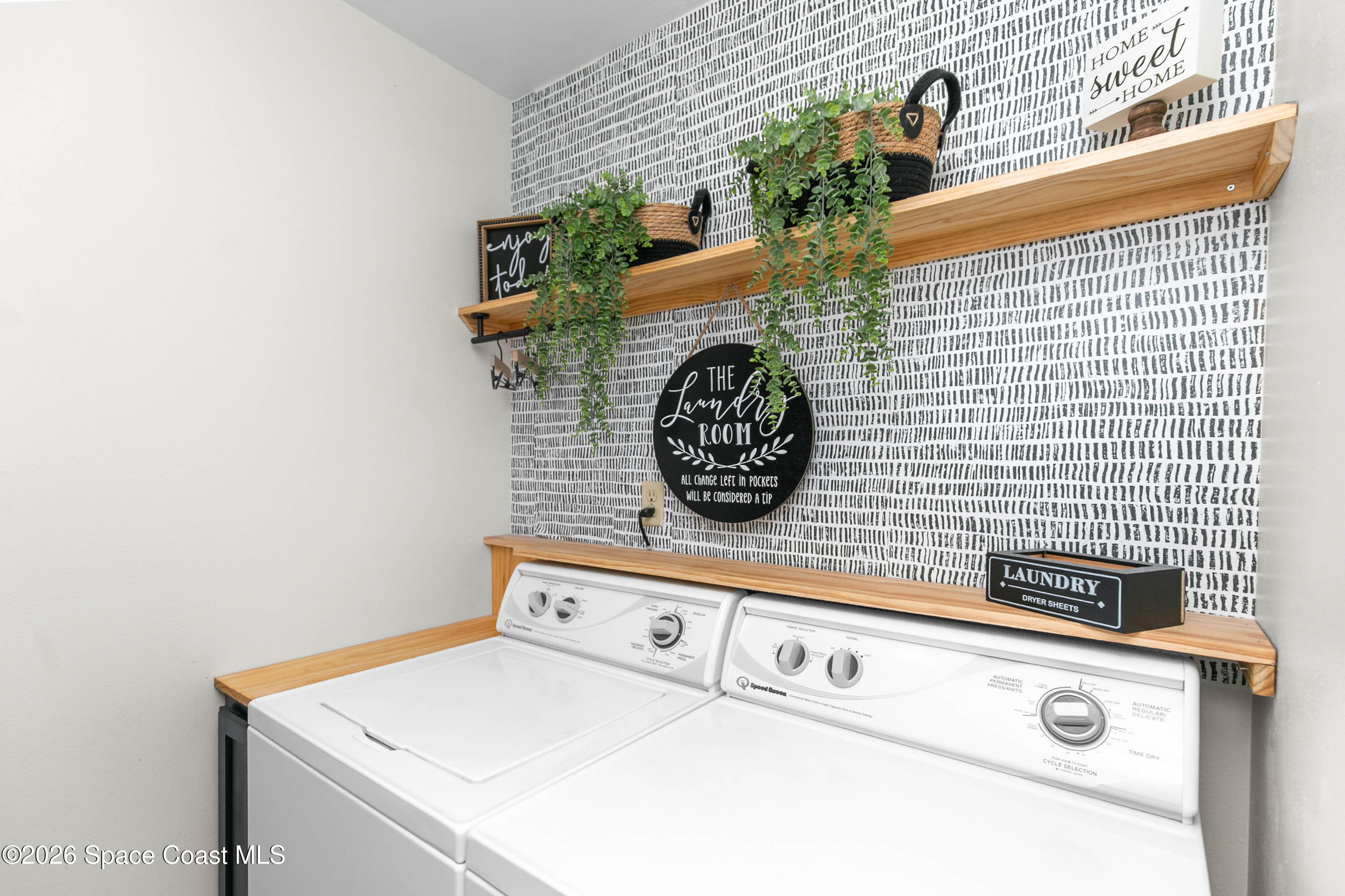 3952 Ridgewood Drive Titusville, FL 32796 - Photo 13 of 28 6I6A1229