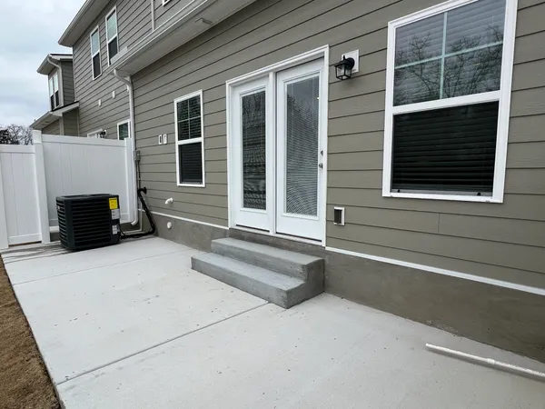 $1,995 | 967 Horse Mountain Road, Unit 5E, Shelbyville, TN 37160