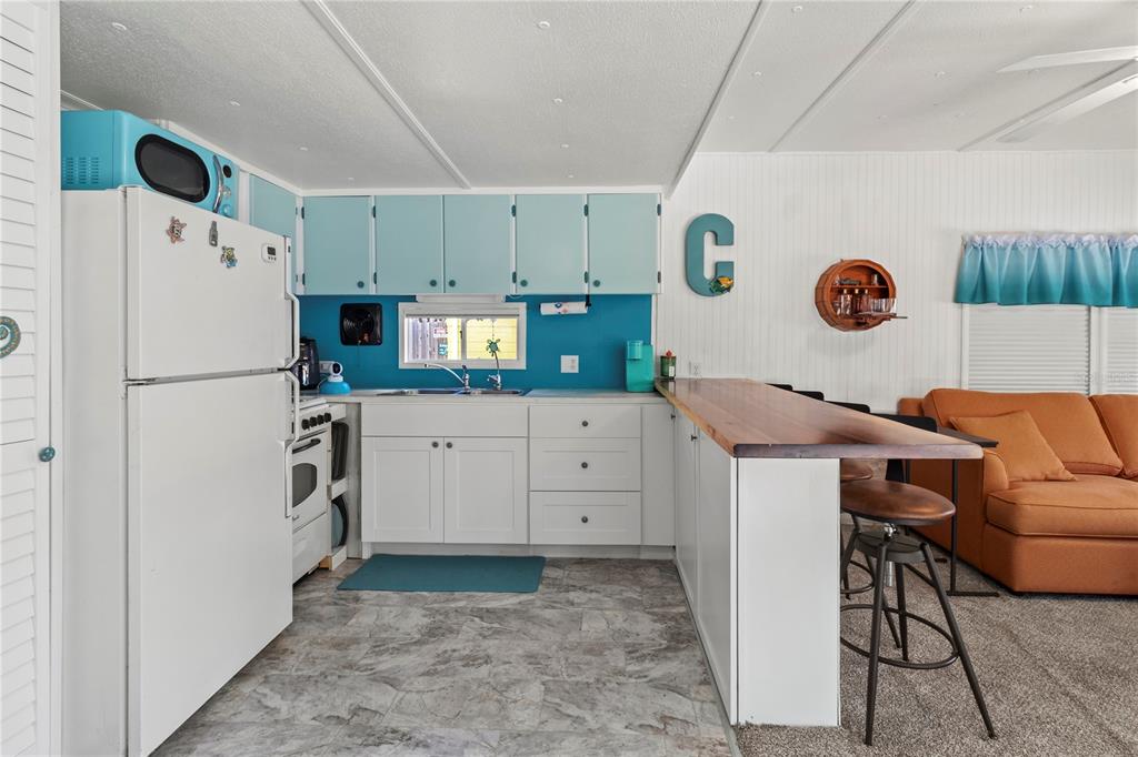 12507 Cortez Road West, Unit 58 Cortez, FL 34215 - Photo 22 of 32