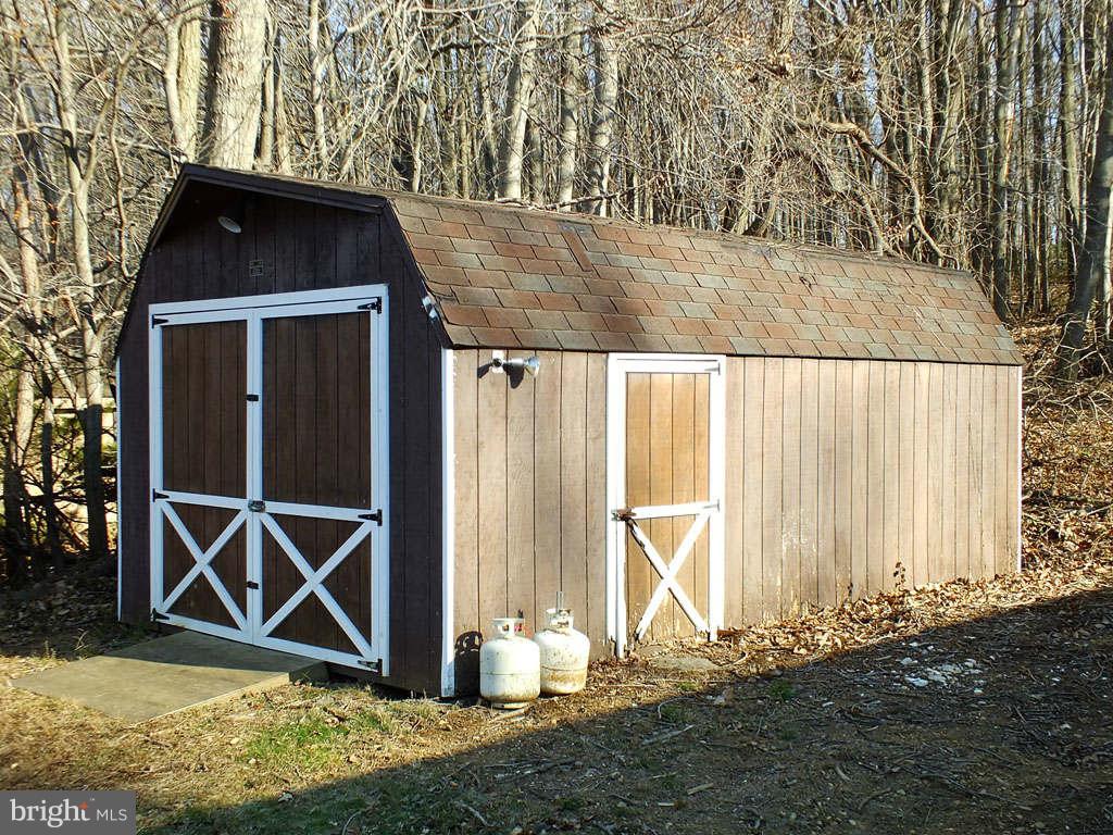 19211 Falls Road Hampstead, MD 21074 - Photo 25 of 25 Big Shed