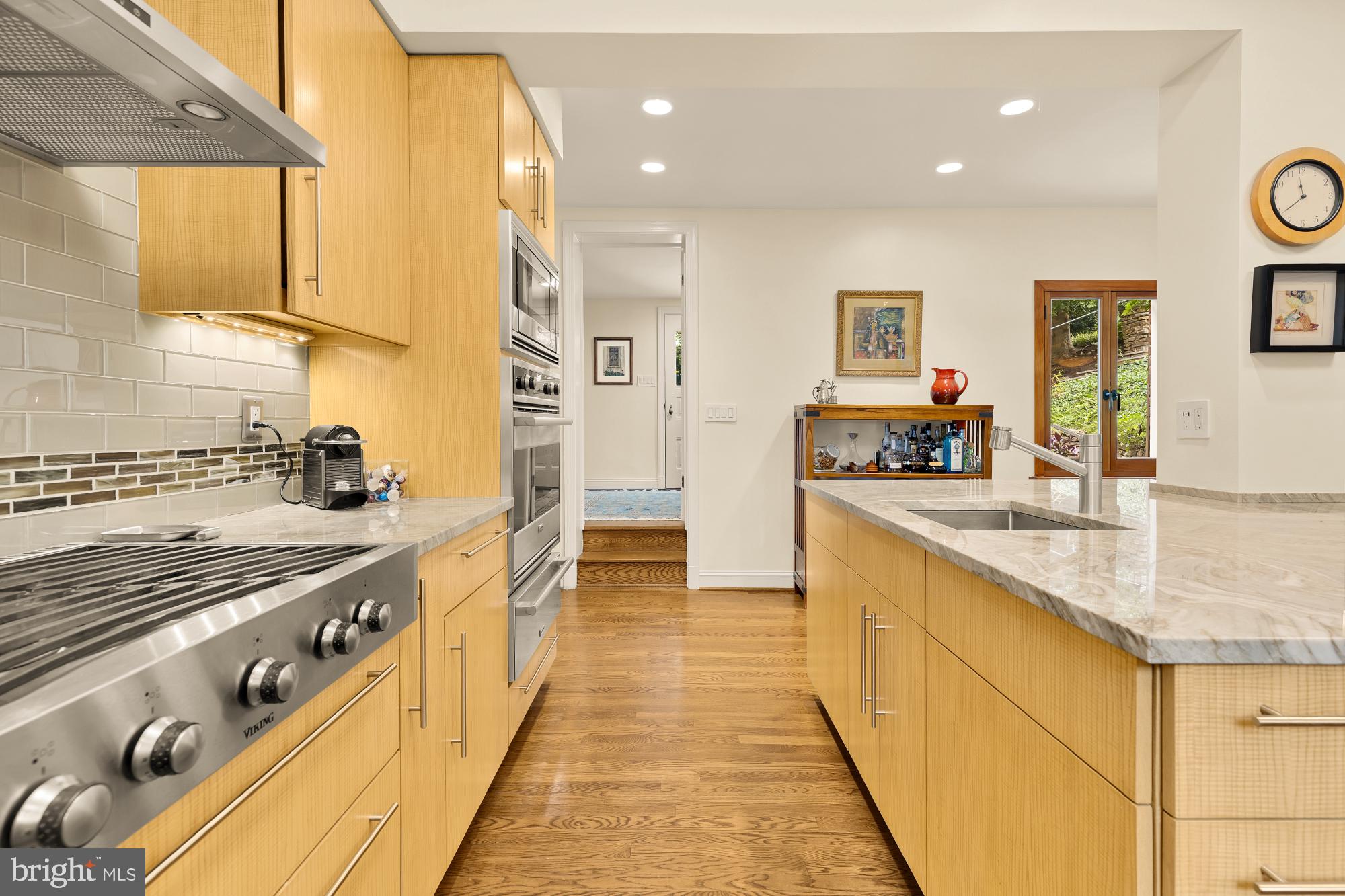 3111 Chain Bridge Road Northwest Washington, DC 20016 - Photo 21 of 71