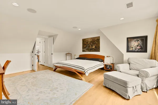 $12,500 | 3111 Chain Bridge Road Northwest, Washington, DC 20016