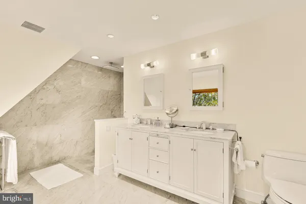 $12,500 | 3111 Chain Bridge Road Northwest, Washington, DC 20016