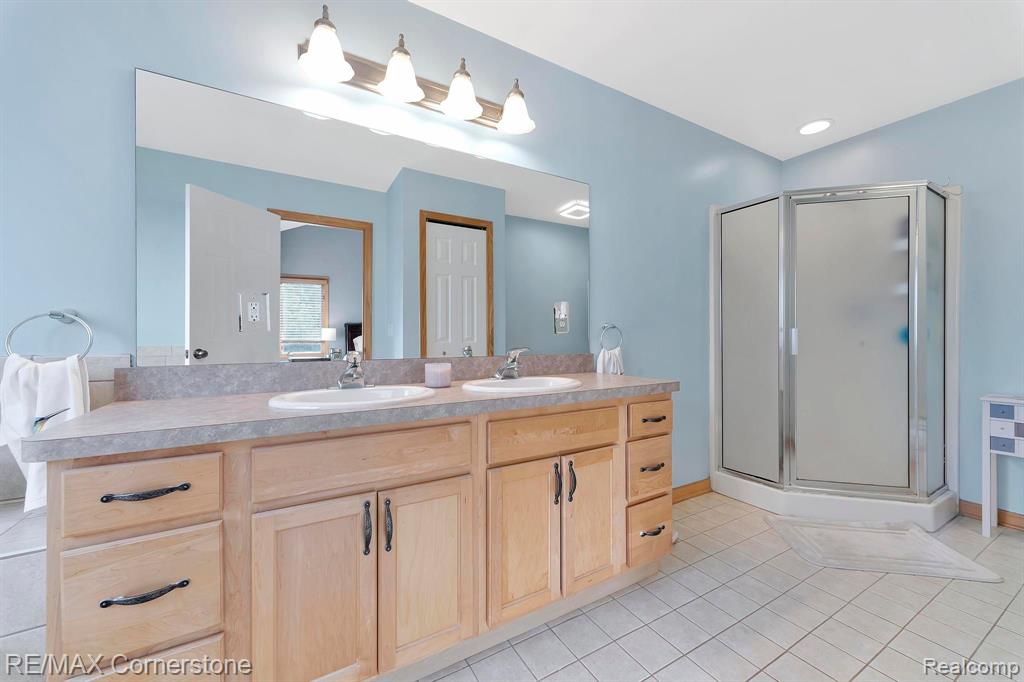 348 Conover Court Howell, MI 48843 - Photo 17 of 45 Gallery Image 17