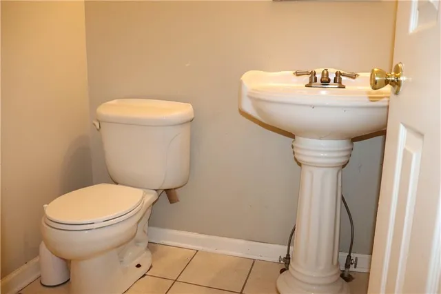 $299,900 | 932 Granite Springs Lane, Stone Mountain, GA 30083